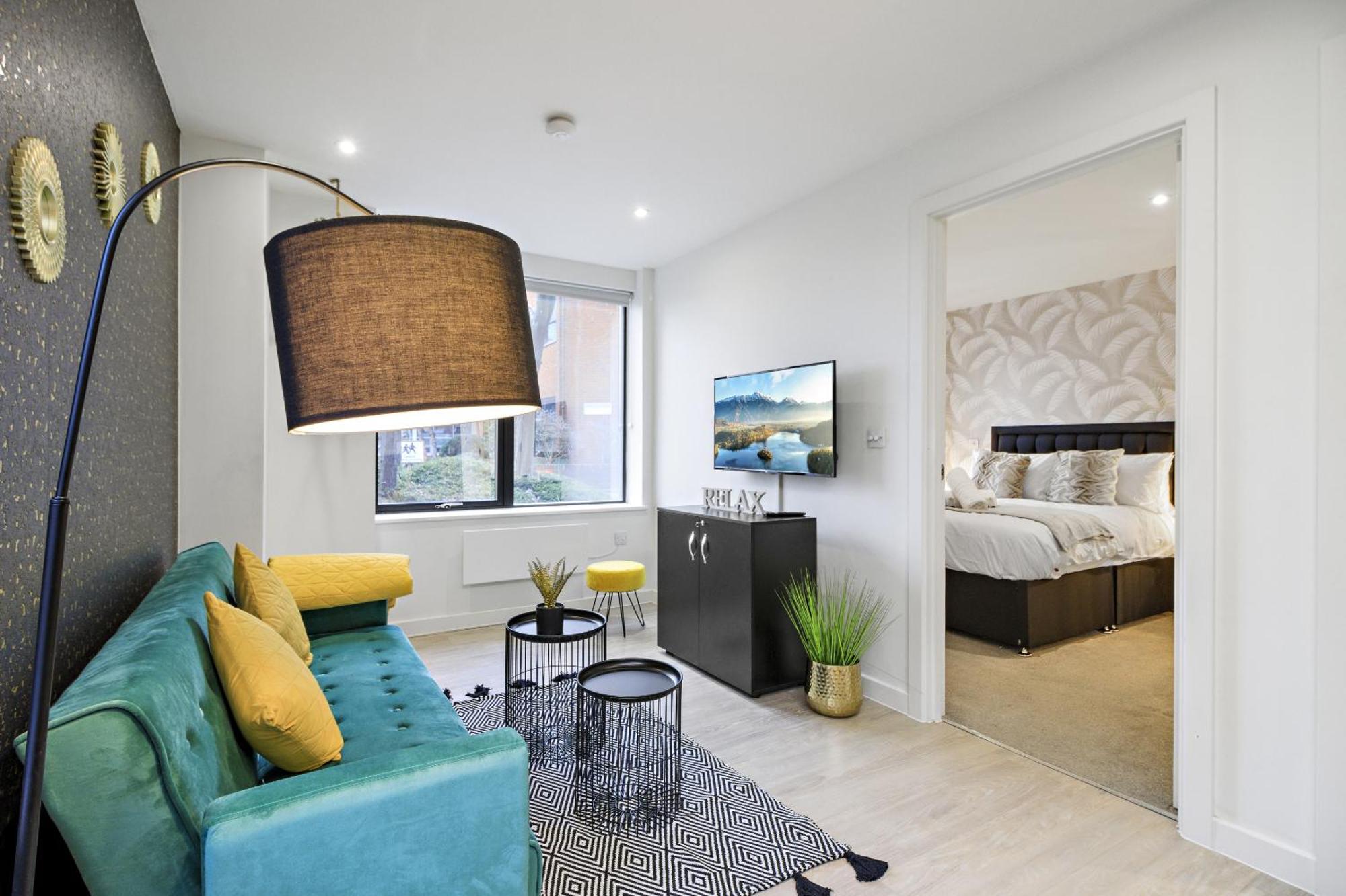 Апартаменты Linacre 1&2 - One And Two Bed Flat Behind The Cathedral With Free Parking And Fast Wifi Эксетер Номер фото